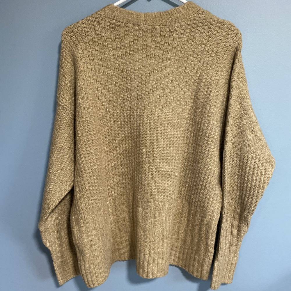 Cabi Neighbor Cardigan Oversized Tan Knit Button Front Sweater 4474 Small - Picture 2 of 5